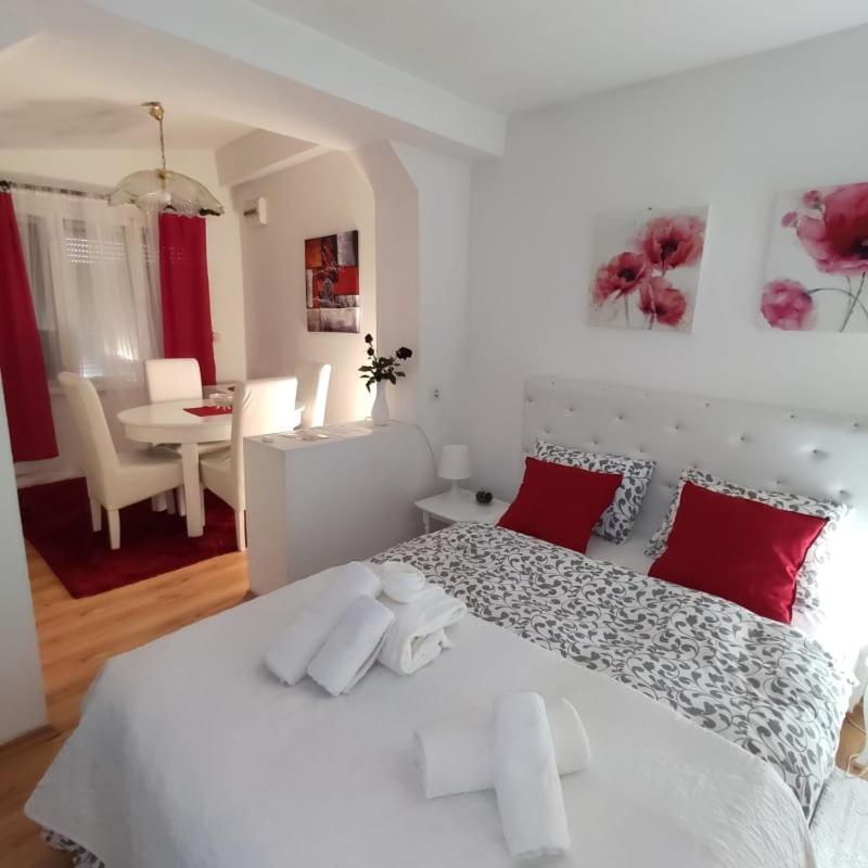 Apartamento Gardos Belgrado Exterior foto